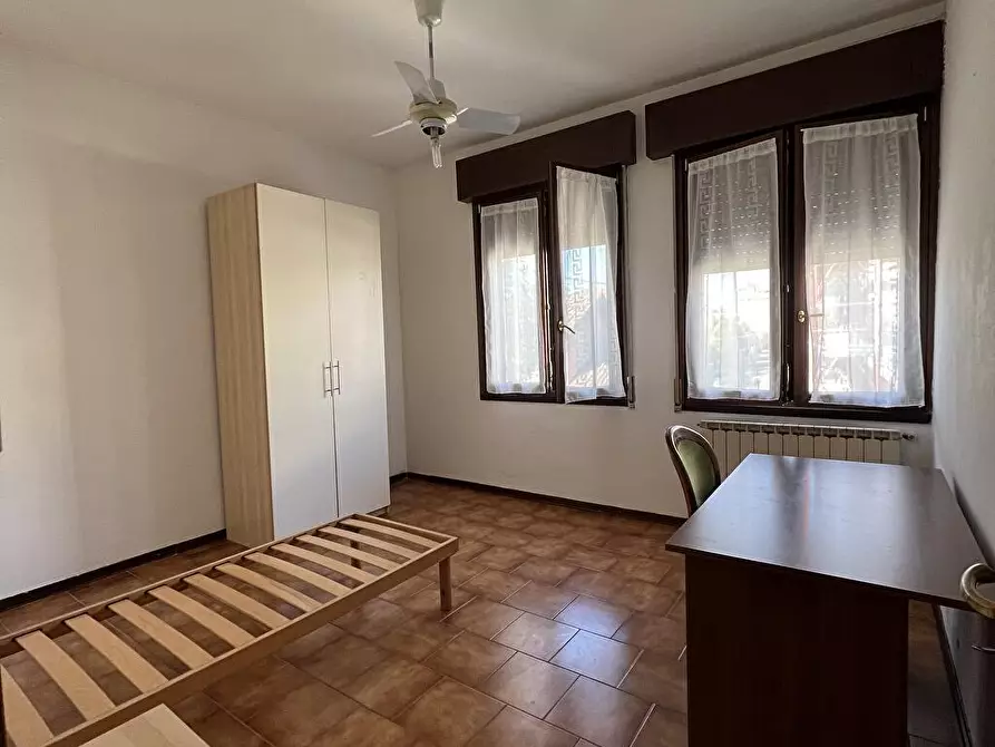 Immagine 5 di Affittacamere in affitto  in Via Bellentani  39 a Modena