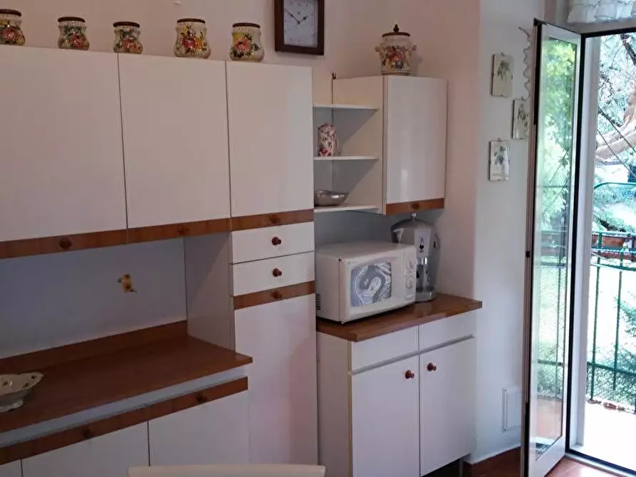 Immagine 5 di Stanza singola in affitto  in via Sette Fontane 17 a Trieste