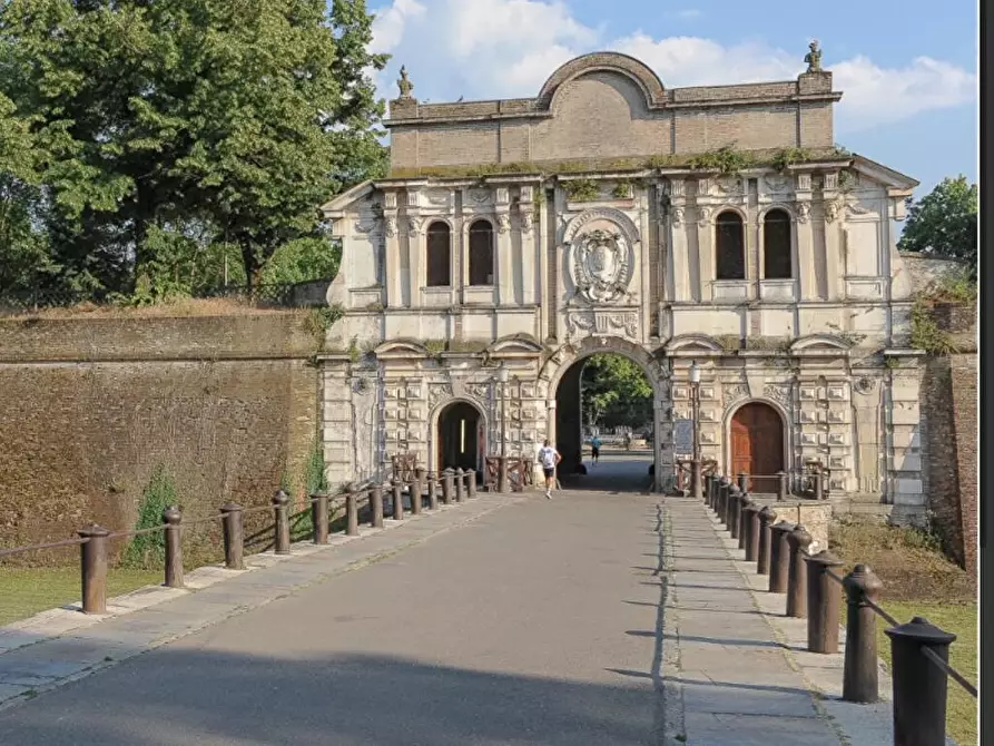 Immagine 11 di Appartamento in vendita  a Parma