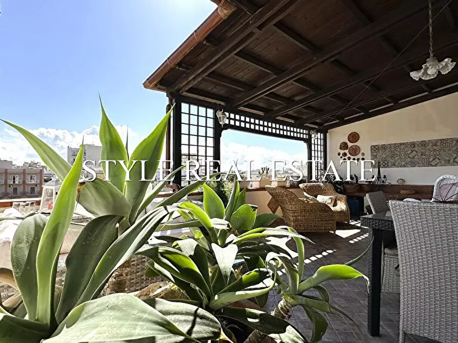 Immagine 1 di Appartamento in vendita  in PIAZZA DELLA VITTORIA a Siracusa