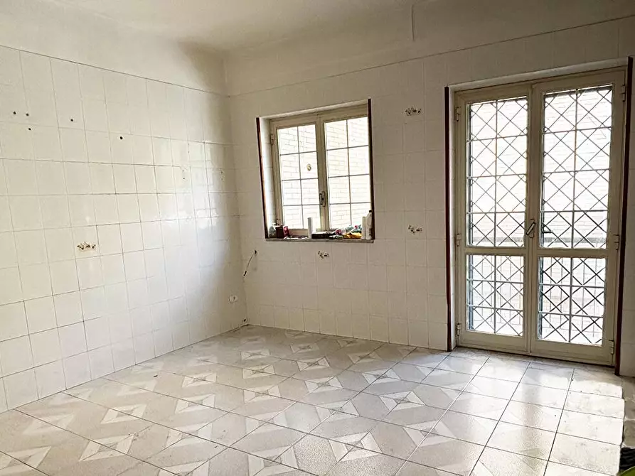Immagine 11 di Appartamento in vendita  in Via Lucio Calpurnio  4 a Pozzuoli