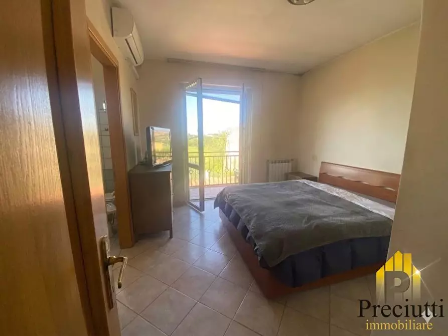 Immagine 24 di Villa in vendita  in VIA DEL CASALETTO 228 a Roma