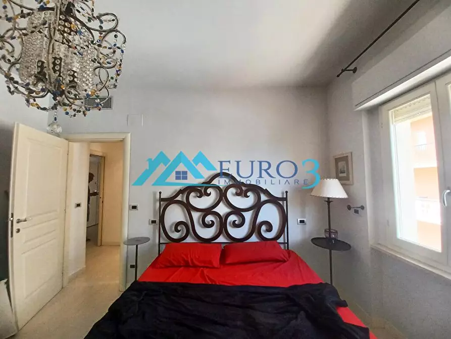 Immagine 8 di Appartamento in vendita  in lungomare snc a San Benedetto Del Tronto