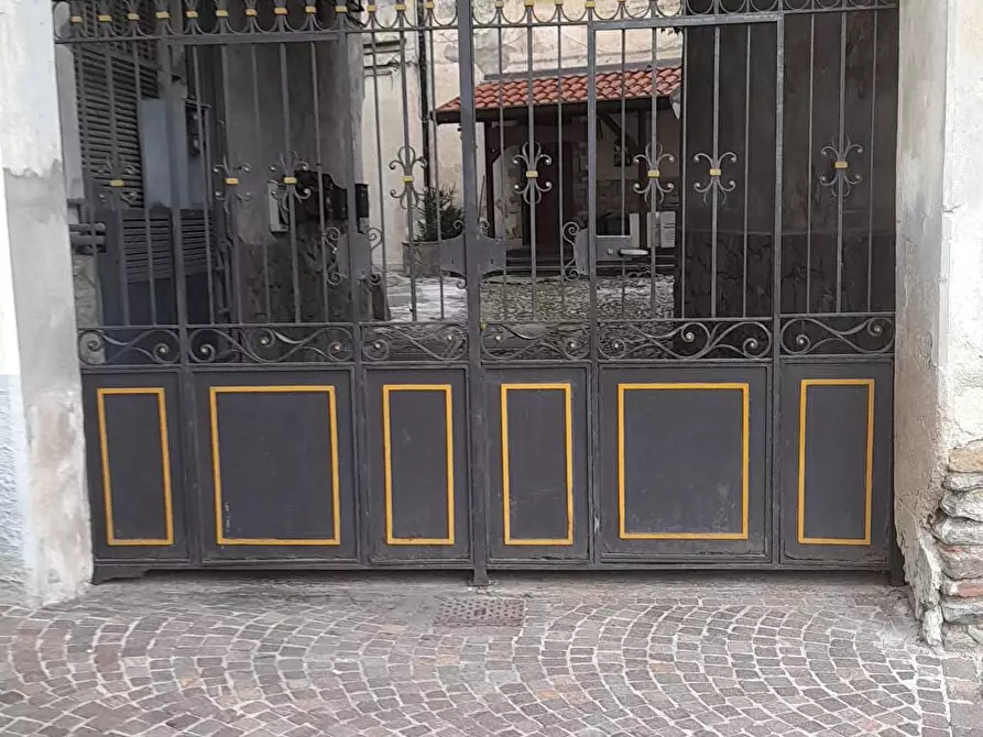 Immagine 1 di Appartamento in affitto  in Via Roma  2 a Marchirolo