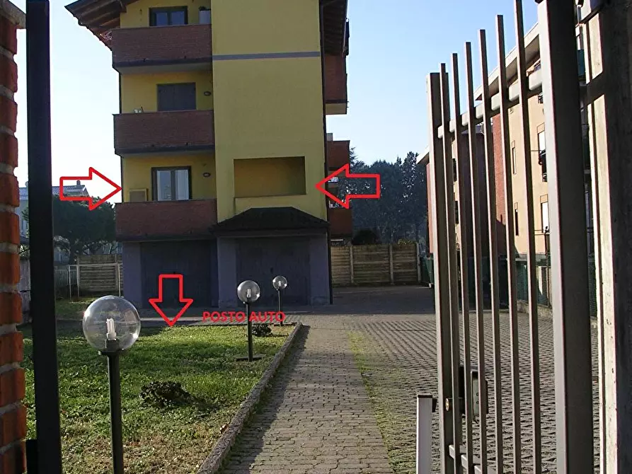Immagine 1 di Appartamento in affitto  a Lonate Pozzolo