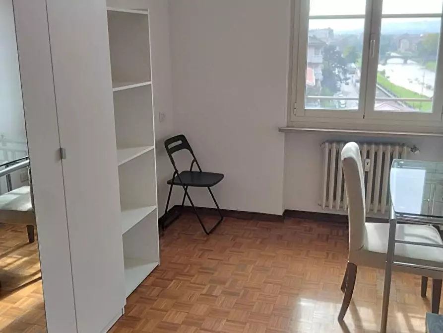 Immagine 2 di Appartamento in affitto  a Parma