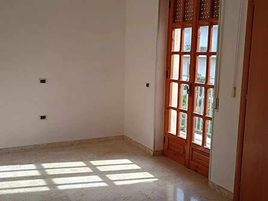 Immagine 9 di Appartamento in vendita  in VIA PASCOLI 19 a San Giorgio Ionico