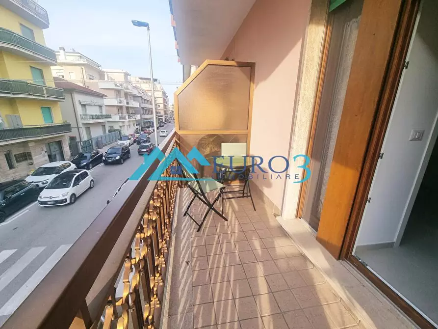 Immagine 11 di Appartamento in affitto  in VIA VOLTATTORNI snc a San Benedetto Del Tronto