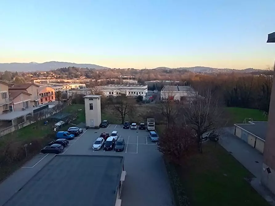 Immagine 6 di Appartamento in vendita  a Nibionno