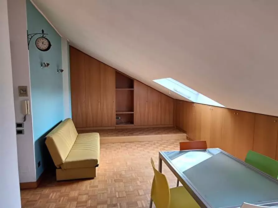 Immagine 5 di Appartamento in vendita  in via auna  8 a Asti