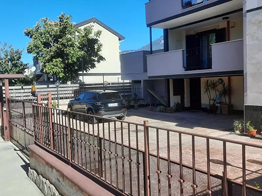 Immagine 5 di Appartamento in vendita  in Via Masseria Medici 1 a Sarno