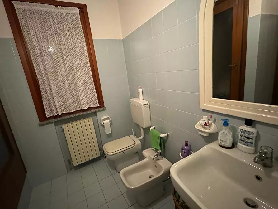 Immagine 14 di Casa indipendente in vendita  in roma 73 a Medesano