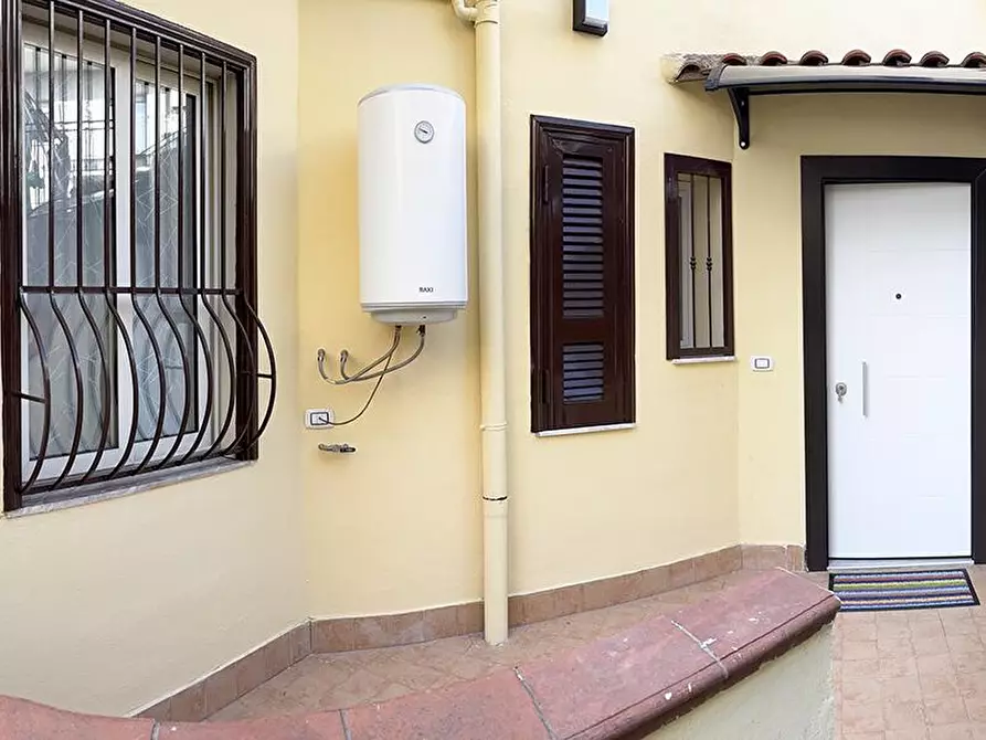 Immagine 9 di Appartamento in affitto  in Via F. Redi 12 a Giugliano In Campania
