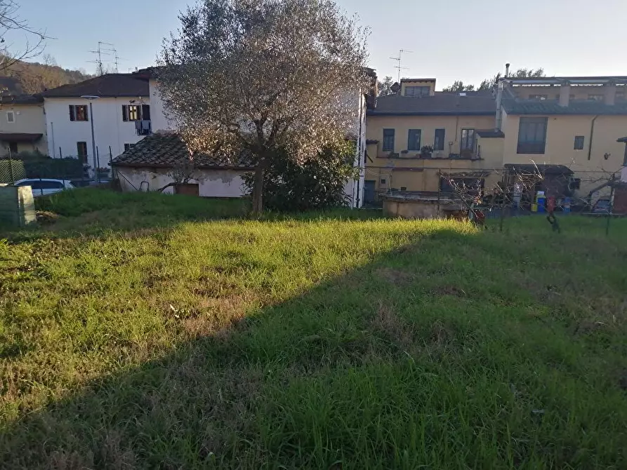 Immagine 7 di Casa colonica in vendita  a Reggello