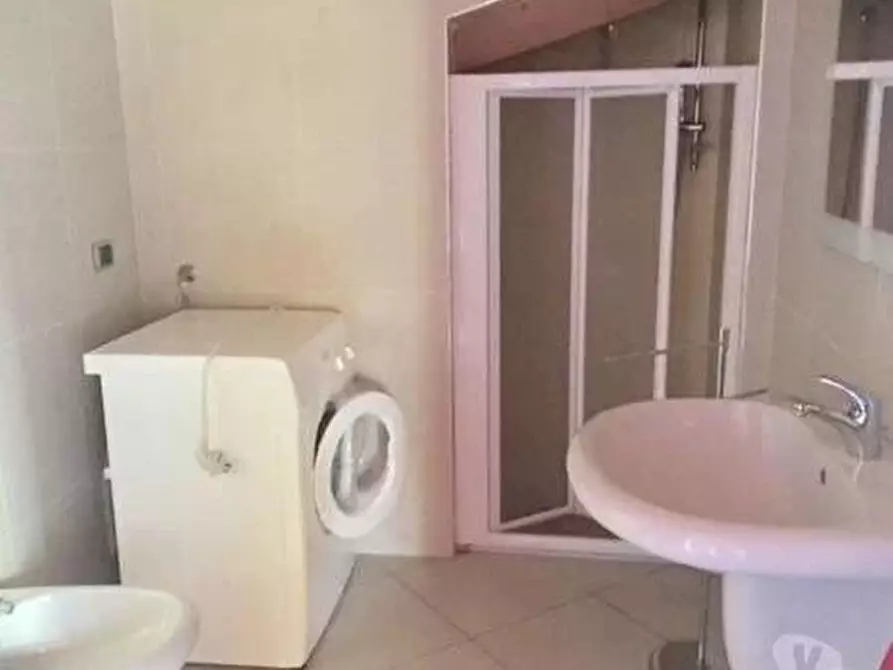 Immagine 6 di Appartamento in affitto  a Verbania