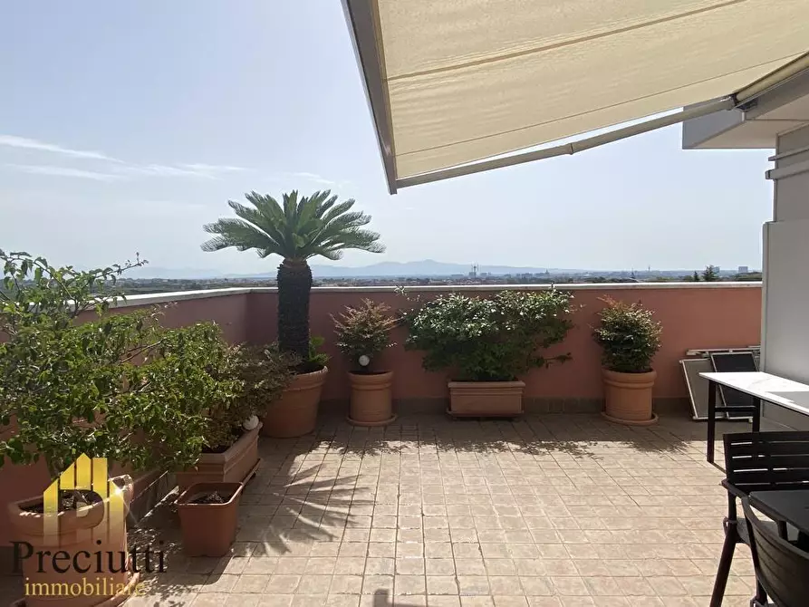 Immagine 4 di Mansarda in vendita  in VIA DI SELVAFORTE 15 a Roma