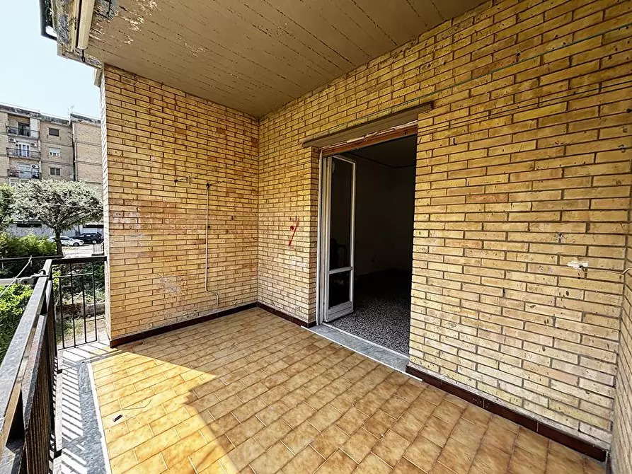 Immagine 39 di Appartamento in vendita  in Via Lucio Calpurnio  4 a Pozzuoli