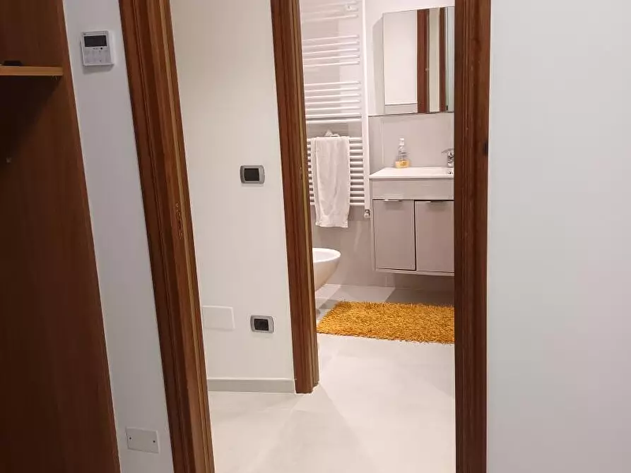 Immagine 8 di Appartamento in affitto  in via Antonio Mambretti  22 a Milano