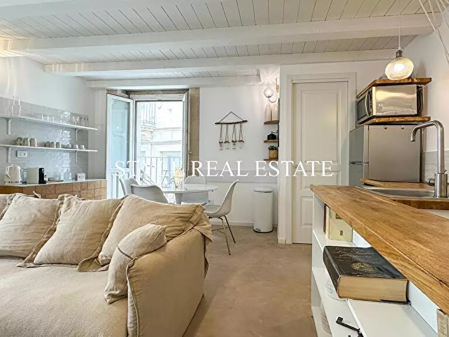 Immagine 1 di Appartamento in vendita  in Via delle Grazie 14 a Siracusa