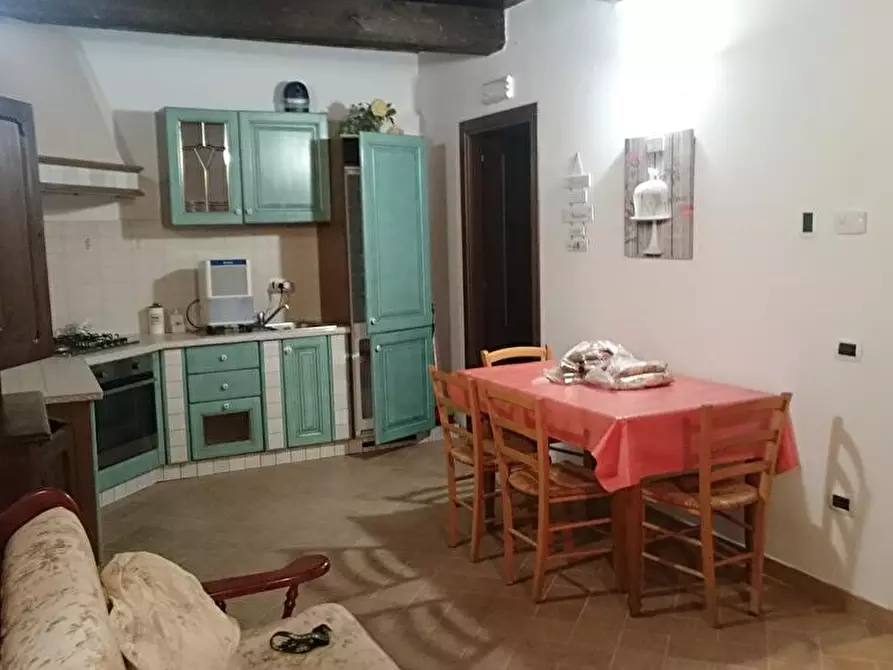 Immagine 1 di Appartamento in affitto  a Spoleto