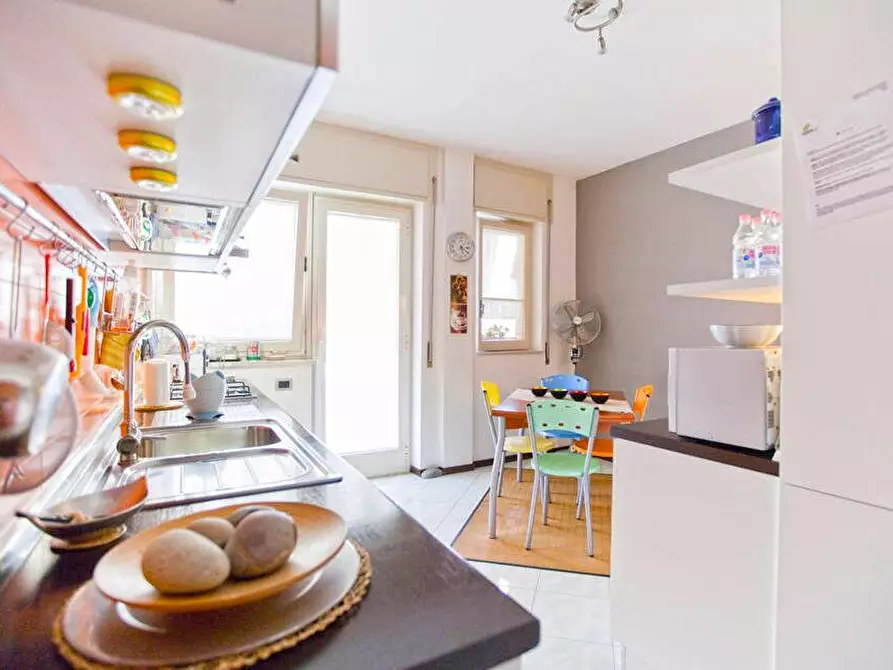 Immagine 12 di Stanza singola in affitto  in Via Mario Pomilio 9 a Napoli