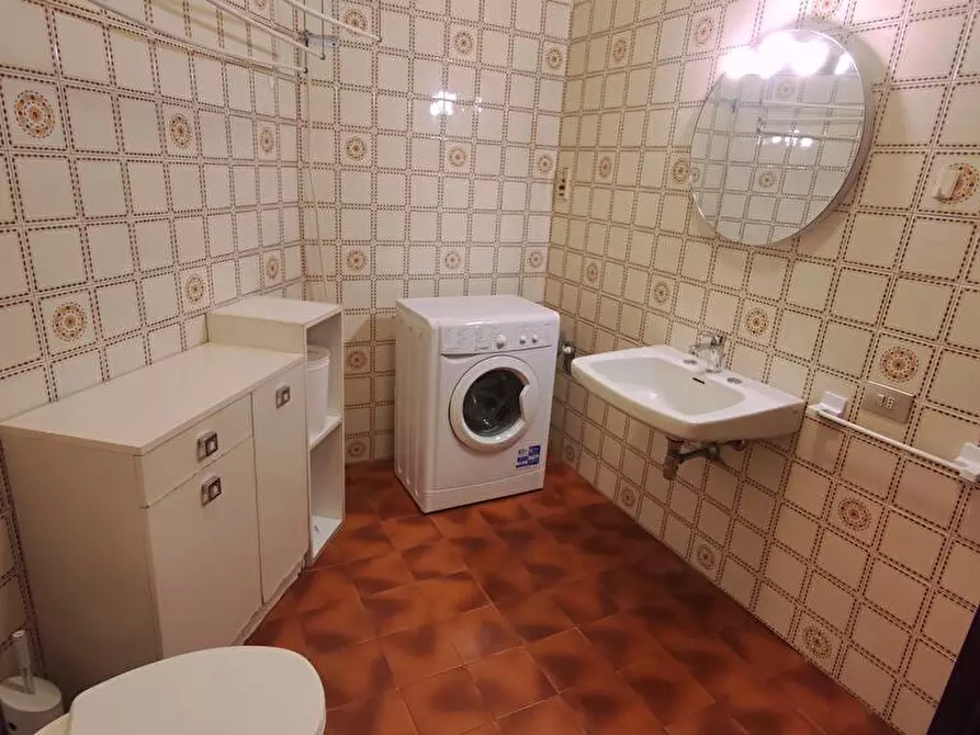 Immagine 12 di Camera in vendita  in Via Sant'Andrea 27 a Monza