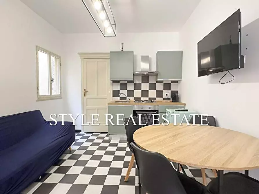 Immagine 5 di Appartamento in vendita  in Via Monfalcone a Siracusa