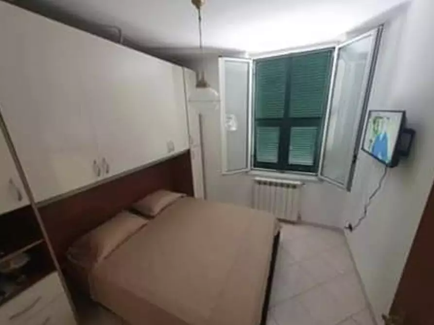 Immagine 3 di Appartamento in affitto  a Savona