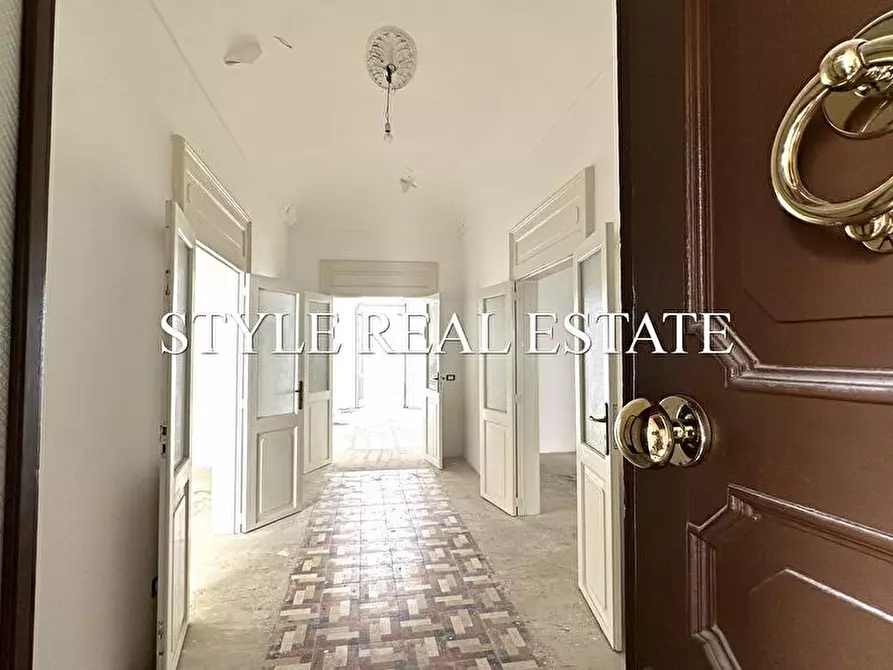 Immagine 4 di Casa indipendente in vendita  in VIA AMALFITANIA a Siracusa