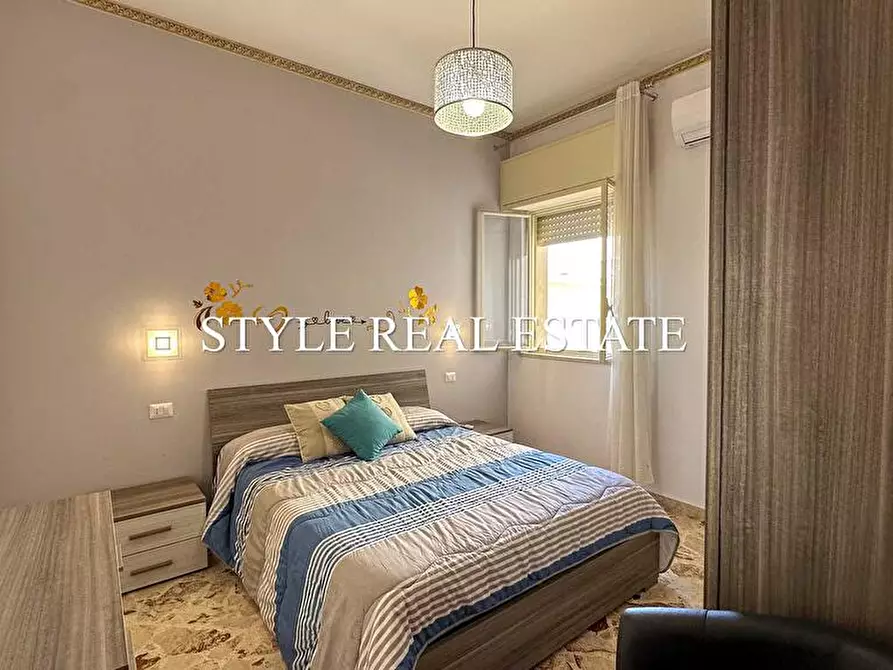 Immagine 21 di Palazzo in vendita  in Corso Timoleonte 105 a Siracusa