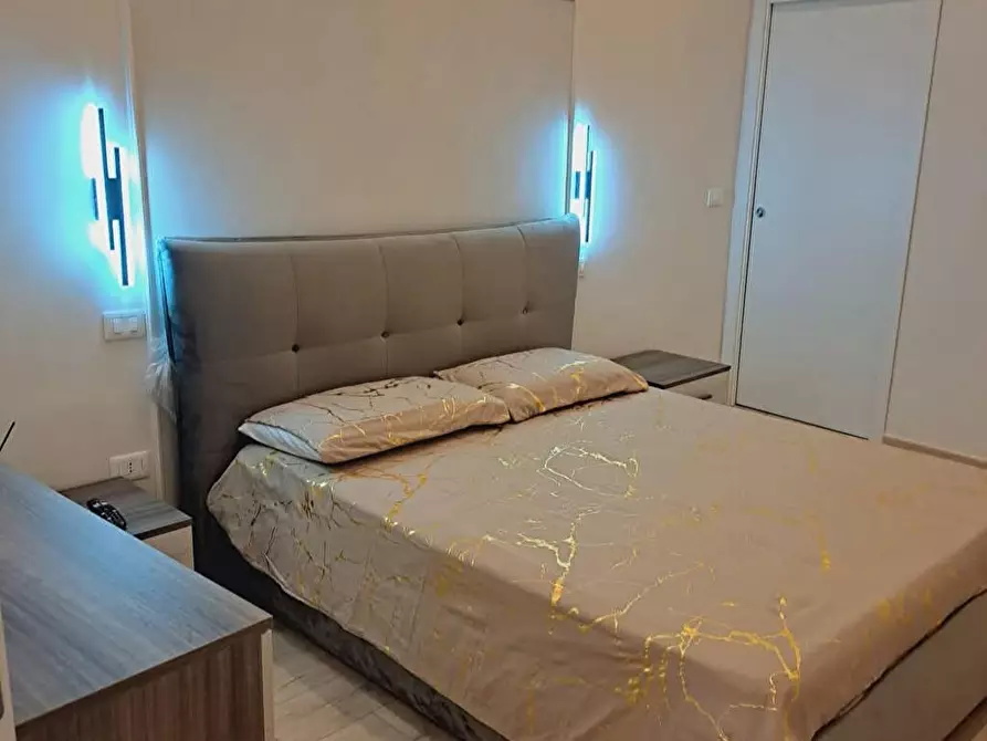 Immagine 2 di Appartamento in affitto  a Barletta