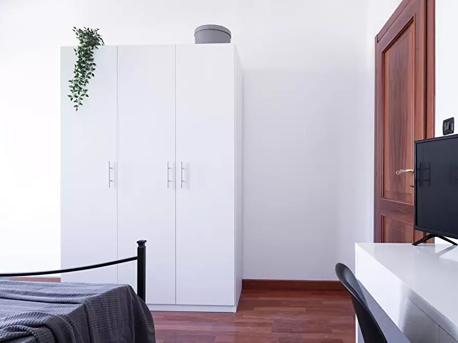 Immagine 2 di Stanza singola in affitto  a Vicenza