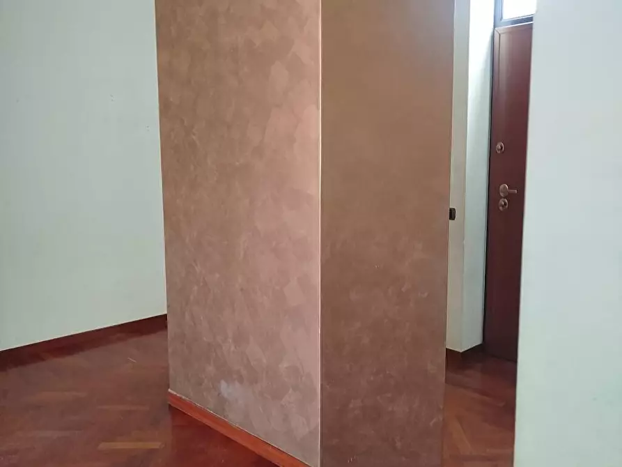 Immagine 19 di Appartamento in vendita  in via principe Amedeo  222 a Taranto