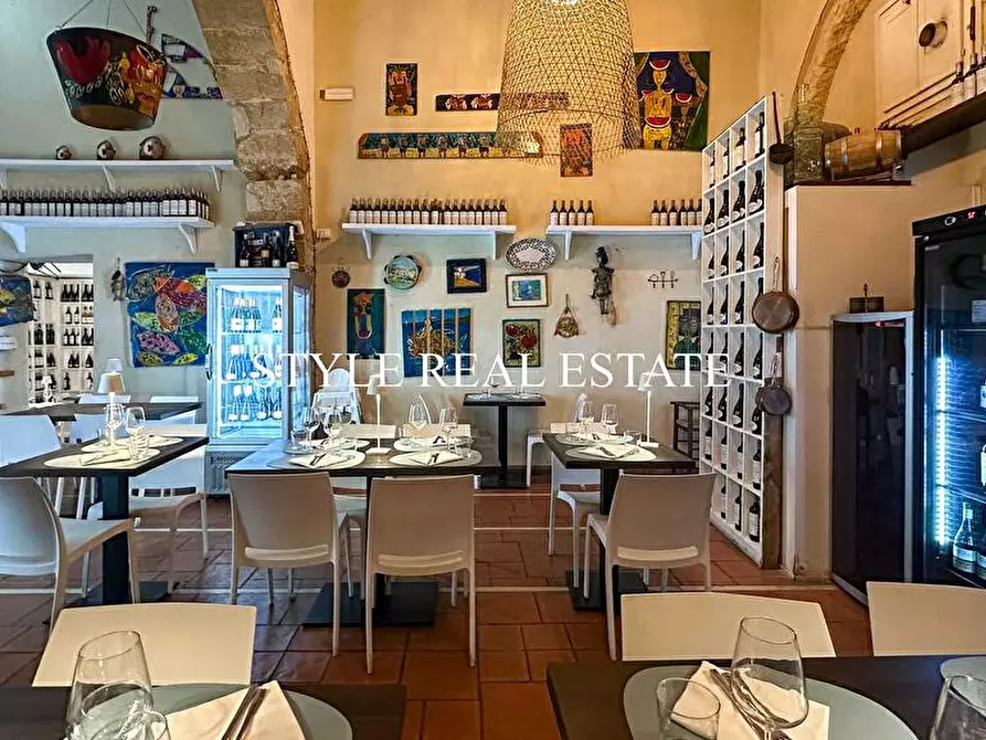 Immagine 18 di Bar / Ristorante in vendita  in Via Giuseppe Maria Capodieci 6 a Siracusa