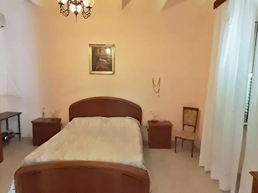 Immagine 9 di Villa in vendita  in SV Filigheddu 10 a Sassari