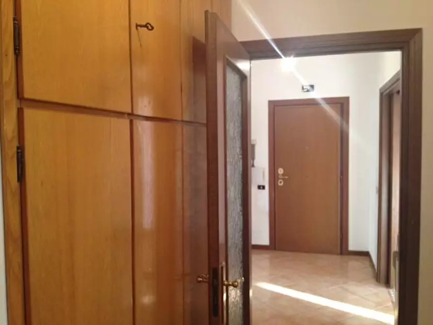 Immagine 12 di Appartamento in affitto  in p.za gola 51 a Roma