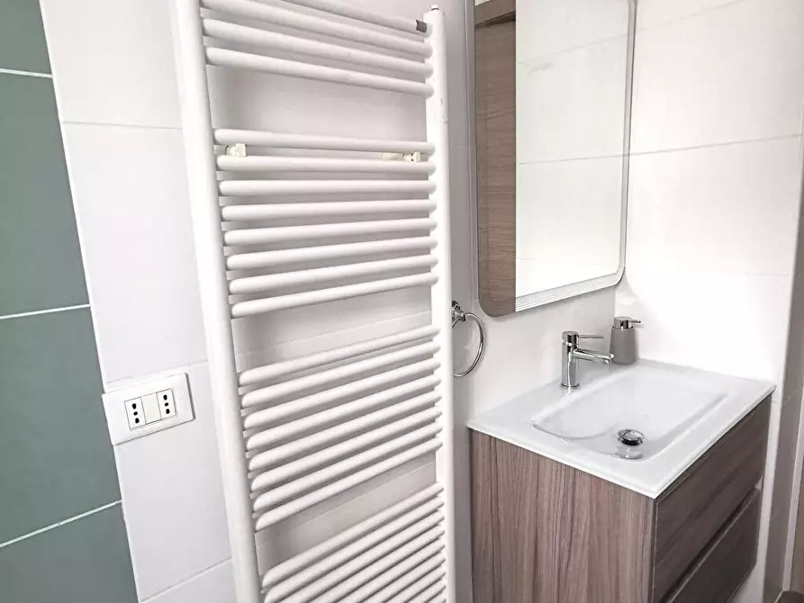 Immagine 8 di Camera in affitto  in Via carlo Stuparich  23 a Brescia