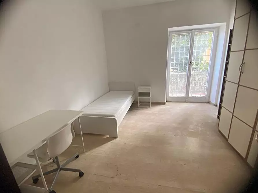 Immagine 5 di Camera in affitto  in Circonvallazione Nomentana 214 a Roma