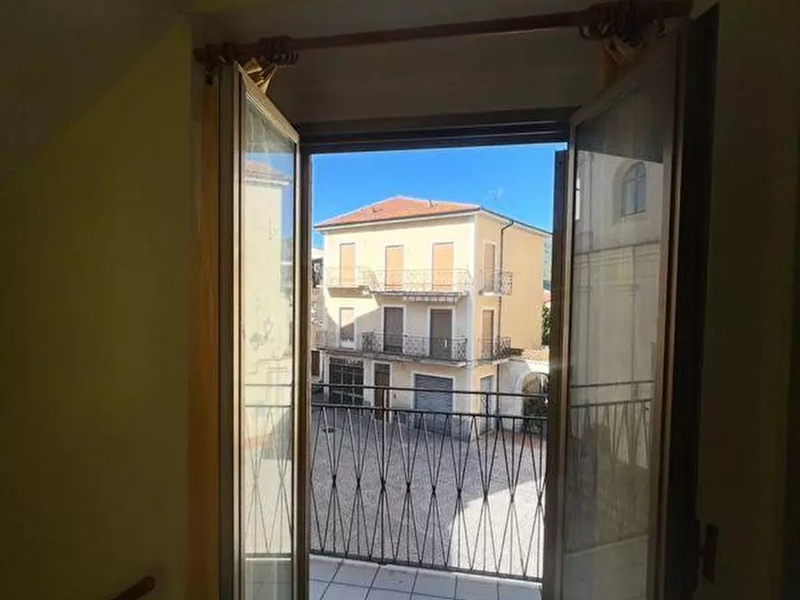 Immagine 10 di Abitazione tipica in vendita  in SAN NICOLA 1 a Castelluccio Inferiore