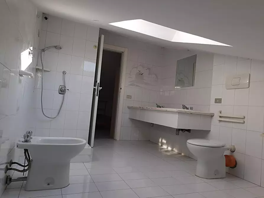 Immagine 21 di Abitazione tipica in affitto  in VIA ALESSANDRO MAGGINI 78 a Ancona