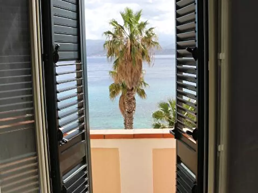 Immagine 8 di Attico in affitto  in via consolare pompea (contemplazione) 457 a Messina