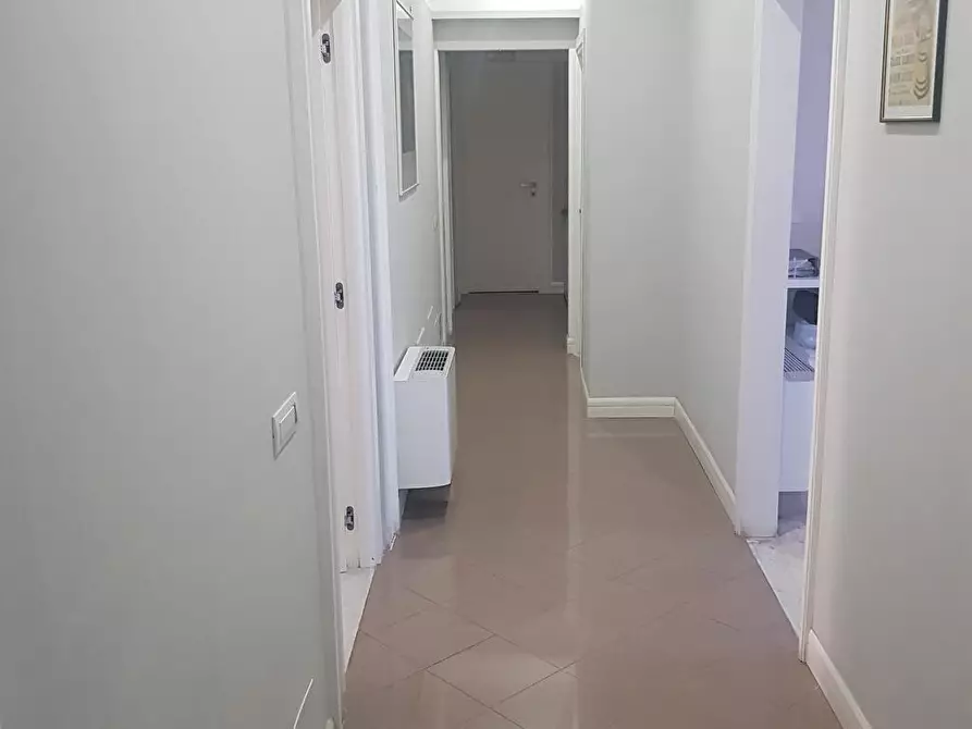 Immagine 3 di Ufficio in affitto  in via Anfiteatro Laterizio  216 a Nola