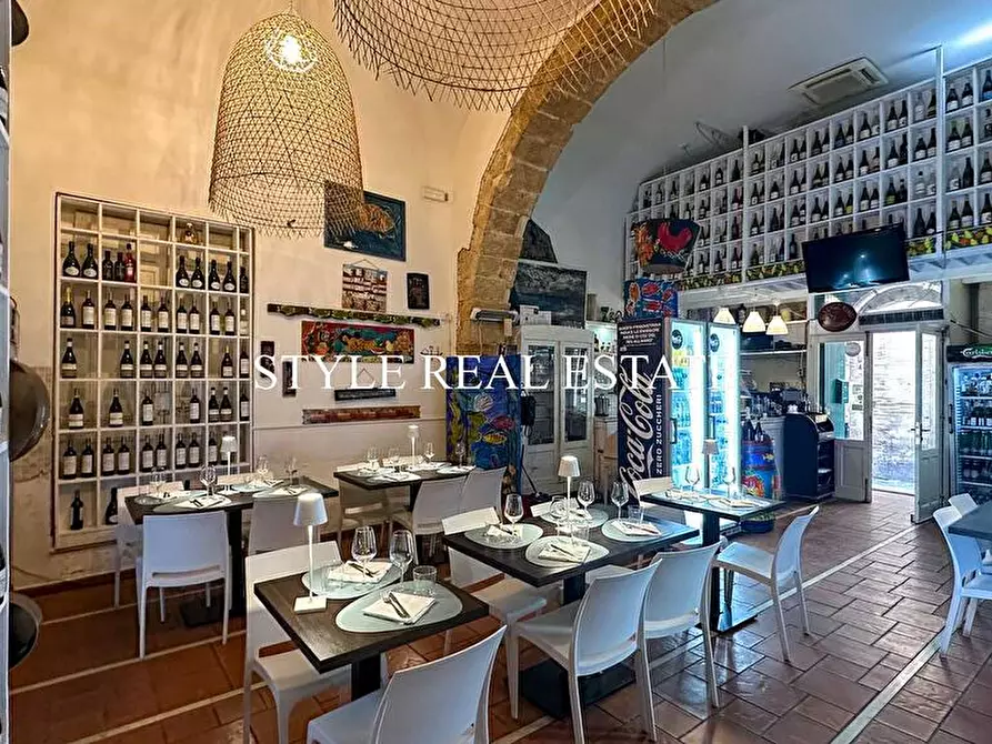 Immagine 10 di Bar / Ristorante in vendita  in Via Giuseppe Maria Capodieci 6 a Siracusa