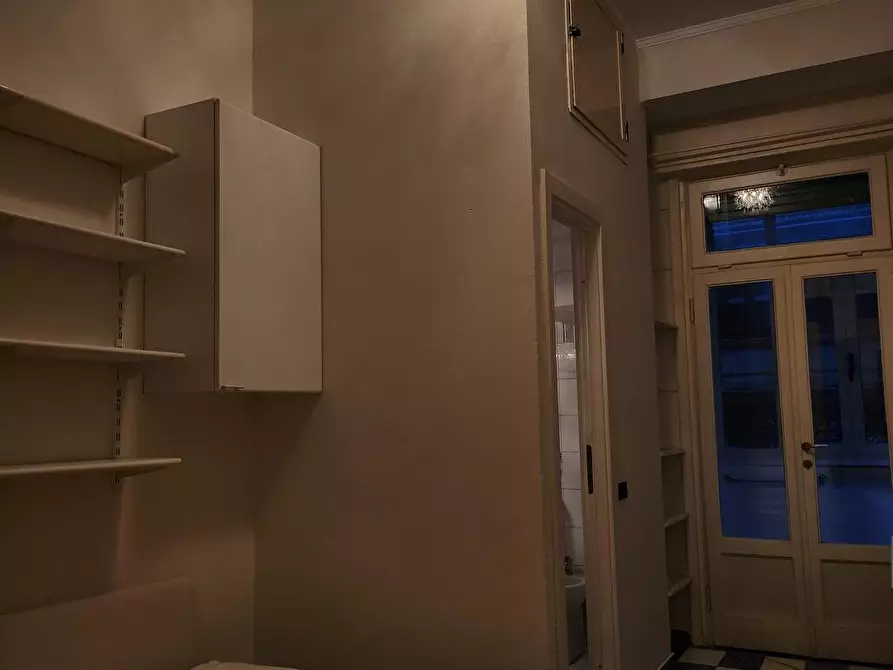 Immagine 11 di Abitazione tipica in affitto  in Viale vittorio veneto 8 a Milano