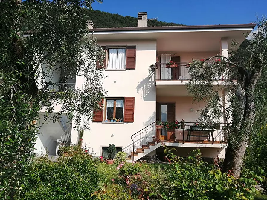 Immagine 2 di Casa vacanze in affitto  in Via Carrera 9 a Malcesine