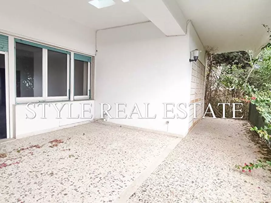 Immagine 12 di Appartamento in affitto  in Viale Giulio Emanuele Rizzo 18 a Siracusa