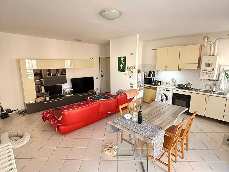 Immagine 4 di Appartamento in affitto  a Parabiago