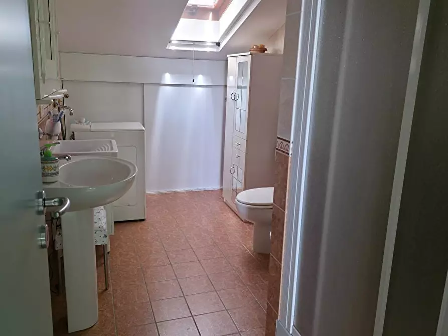 Immagine 8 di Mansarda in vendita  in via Verga 3 a Ascea