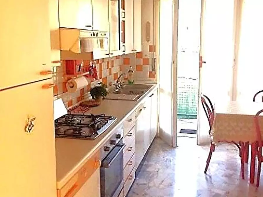 Immagine 5 di Trilocale in vendita  in VIA SEM BENELLI 8 a Zoagli