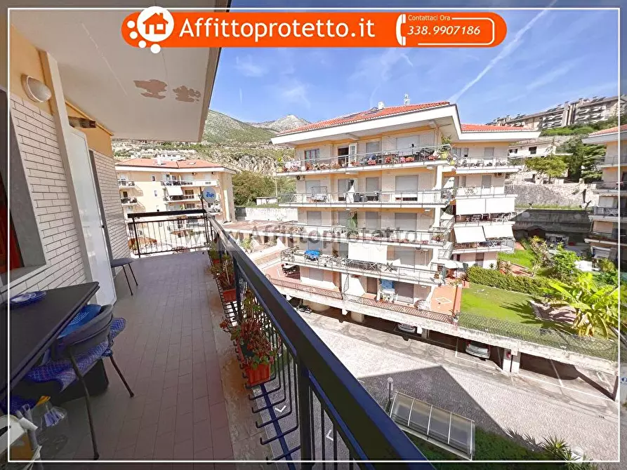 Immagine 11 di Appartamento in vendita  in Via Madonna di Ponza 5 a Formia